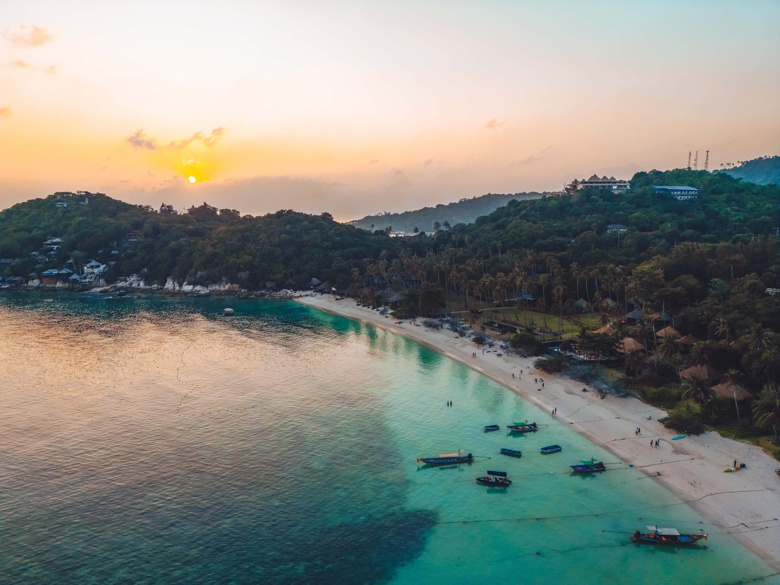 A Koh Tao bay on a clear day, the conditions worth planning around