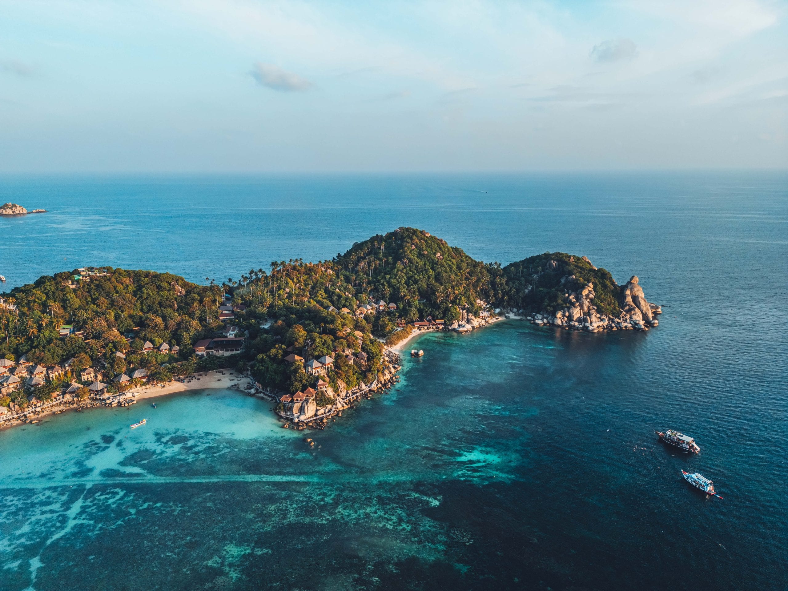 Approaching Koh Nang Yuan by boat from Koh Tao