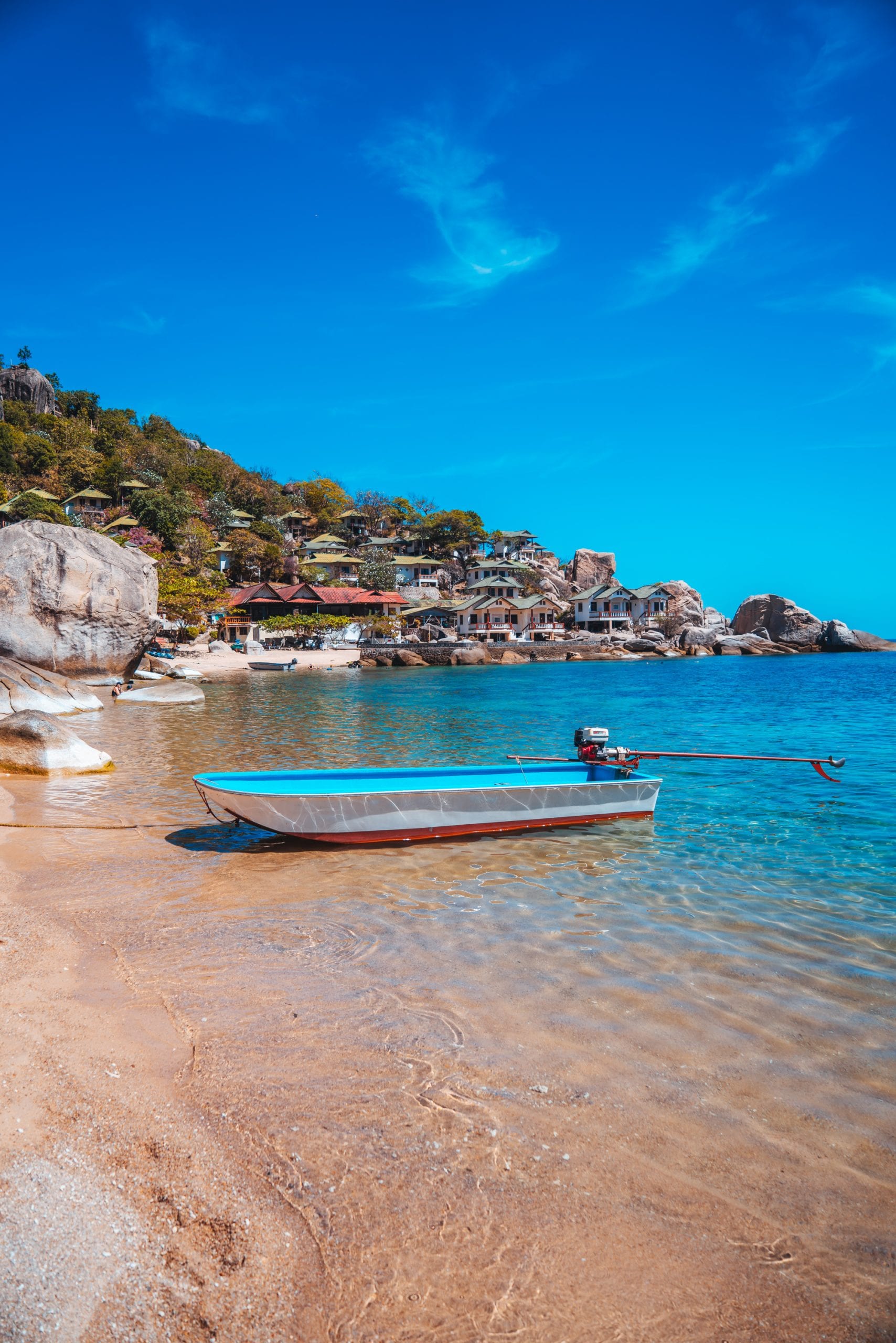 A quiet stretch of Koh Tao coast, easier reached by boat than by road