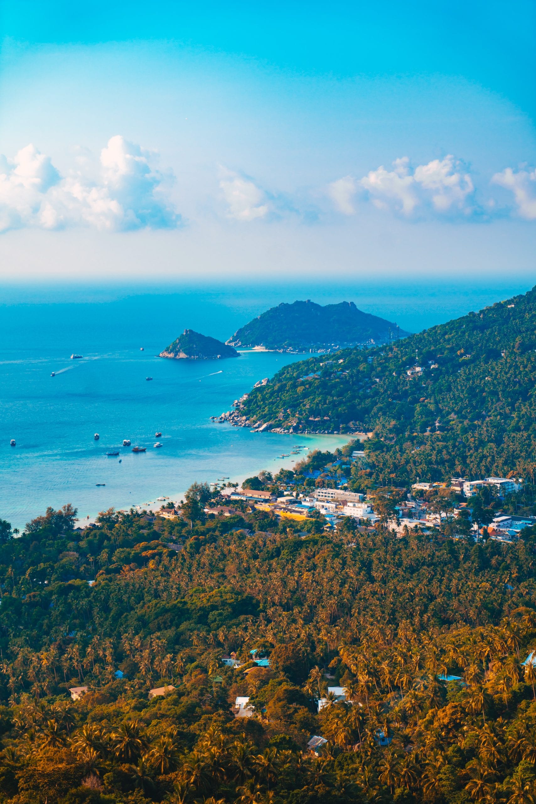 A quieter jungle viewpoint on Koh Tao, no ticket booth