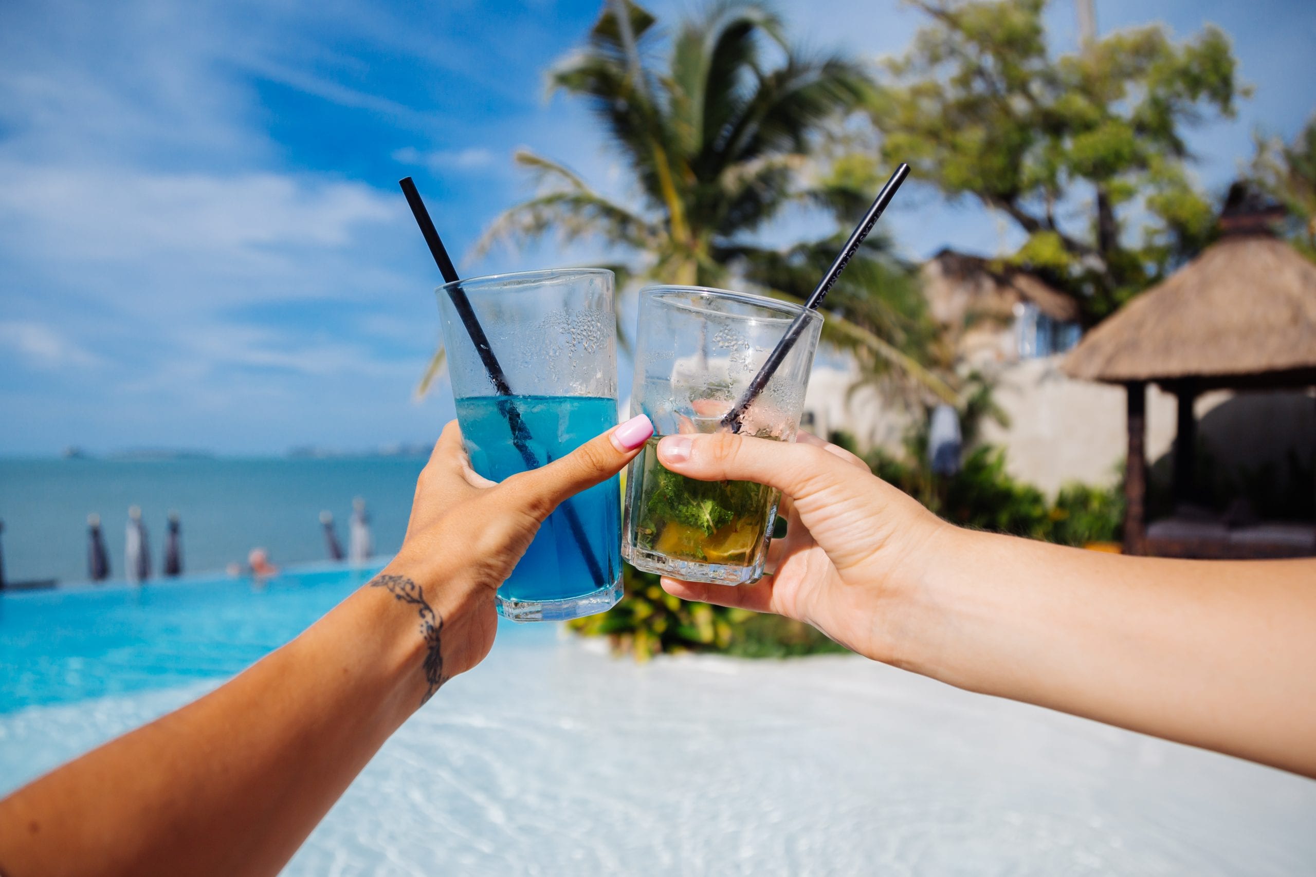 Drinks on the sand, the way most Koh Tao nights start
